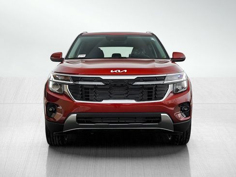 New 2026 Kia Seltos S image 2