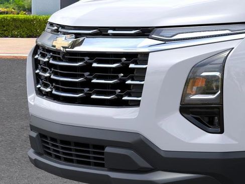 New 2026 Chevrolet Equinox LT FWD image 39