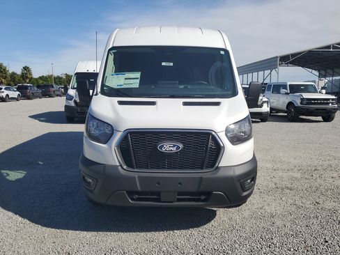 New 2026 Ford Transit 250 148 Medium Roof w/ Load Area Protection Package image 3