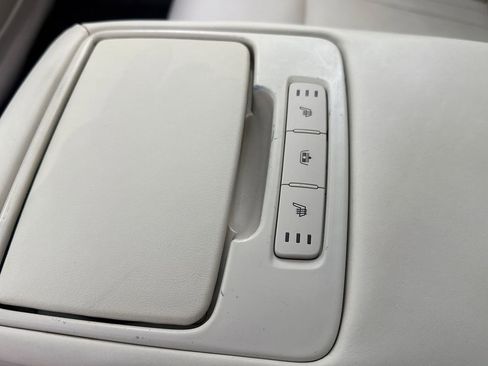 Used 2015 Hyundai Genesis 3.8 w/ Option Group 04 image 18