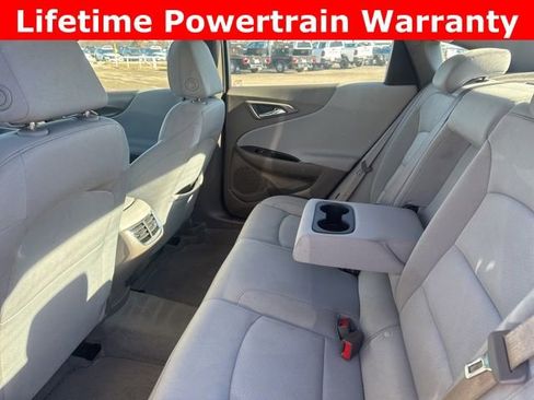 Used 2025 Chevrolet Malibu LT image 17