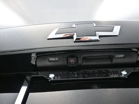 Used 2024 Chevrolet Trax LT w/ Driver Confidence Package FWD image 27