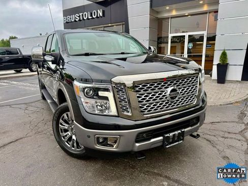 Used 2018 Nissan Titan Platinum Reserve w/ Platinum Utility Package image 5