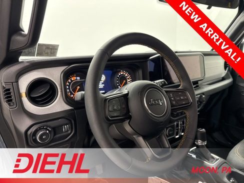 Used 2024 Jeep Wrangler Sport S image 19