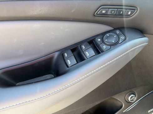 Used 2020 Buick Enclave Premium w/ Trailering Package, 5000 lbs. AWD/4WD image 17
