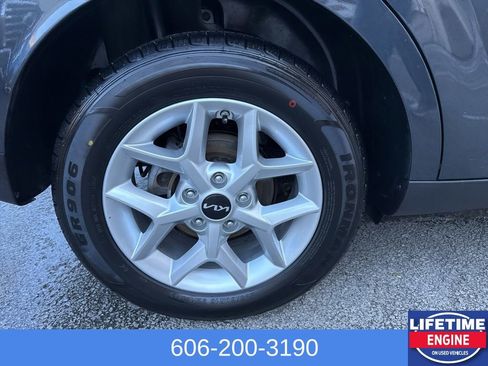 Used 2024 Kia Soul LX w/ Option Group 015 image 5