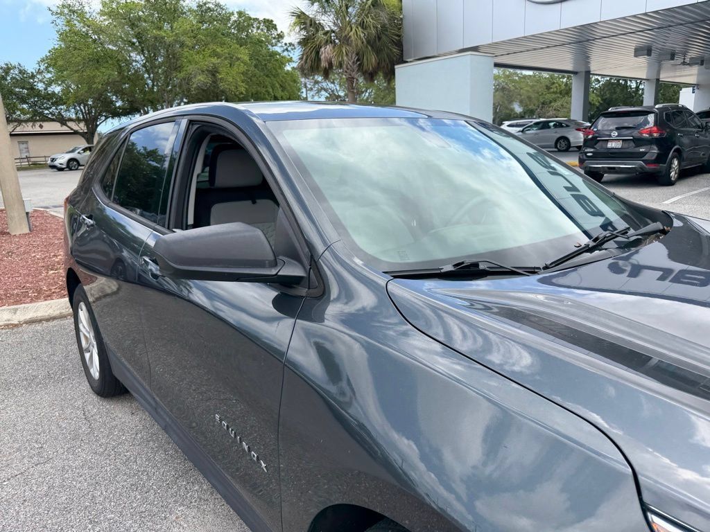 Used 2018 Chevrolet Equinox LS FWD image 15