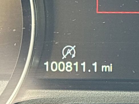 Used 2018 Ford F150 Lariat w/ Equipment Group 502A Luxury image 8