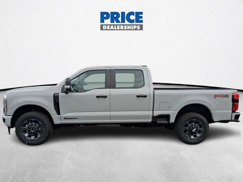 New 2025 Ford F250 XL w/ STX Appearance Package image 6