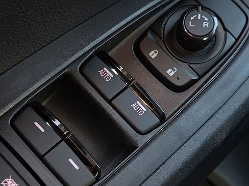 New 2026 Subaru Crosstrek 2.5i Sport image 18