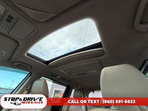 Used 2012 Honda Odyssey Touring image 15
