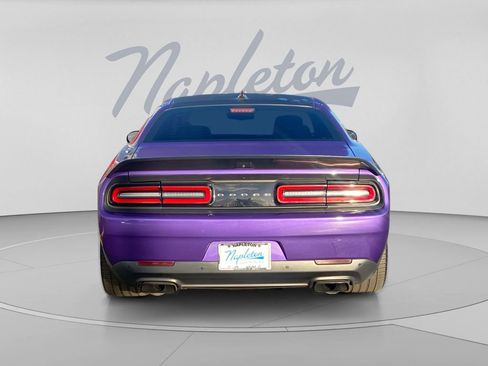 Used 2019 Dodge Challenger SRT Hellcat w/ Widebody Package RWD image 7