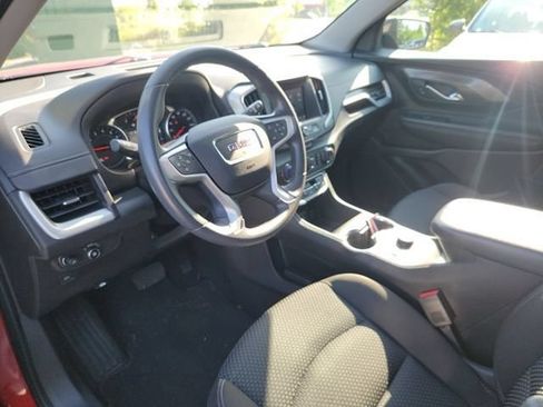 Used 2023 GMC Terrain SLE w/ Driver Convenience Package AWD/4WD image 9