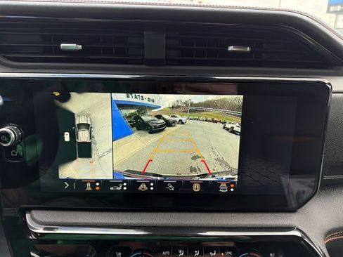 Used 2026 GMC Sierra 3500 AT4 w/ AT4 Premium Plus Package image 28