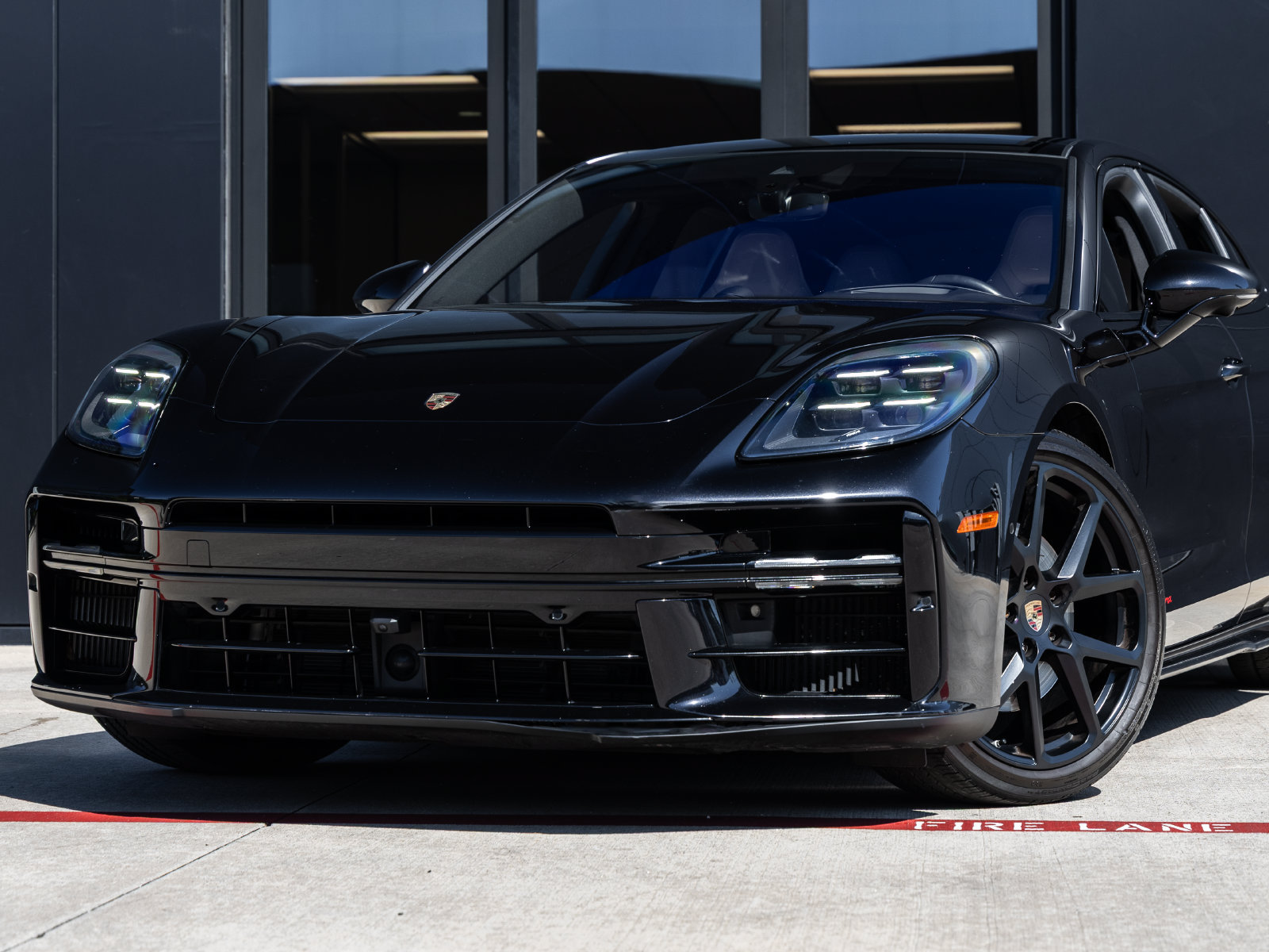 Certified 2024 Porsche Panamera RWD image 7