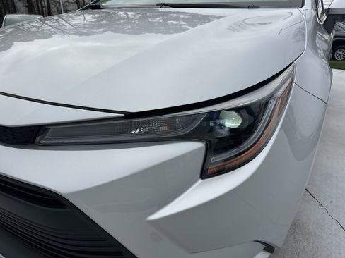 Used 2024 Toyota Corolla LE image 6