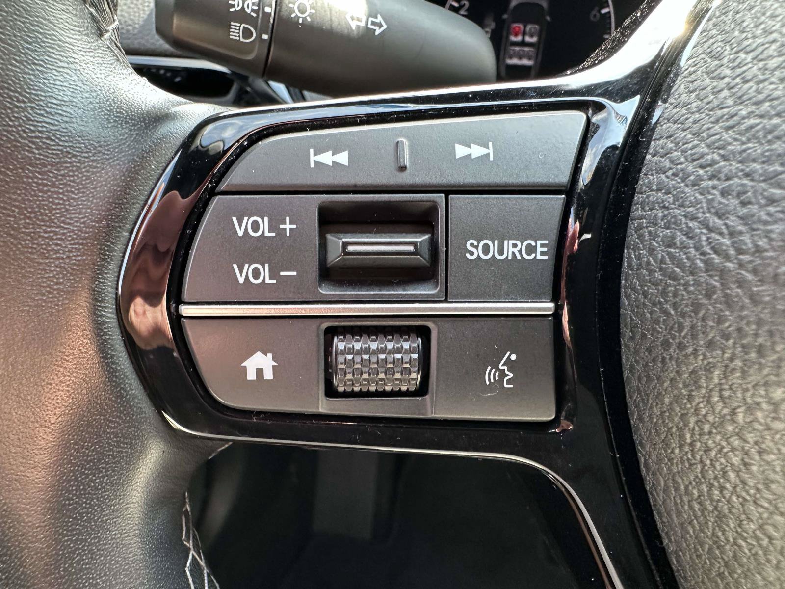 Used 2023 Honda Civic Sport image 17