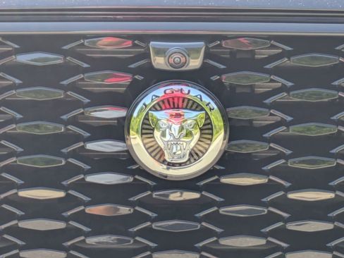 New 2026 Jaguar F-PACE R-Dynamic S image 33