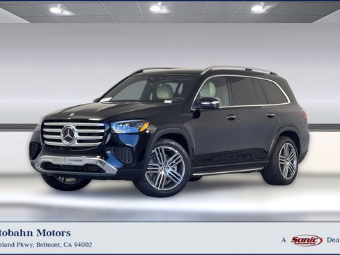 Used 2026 Mercedes-Benz GLS 450 4MATIC image 1