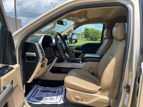 Used 2017 Ford F350 Lariat w/ Lariat Value Package image 12
