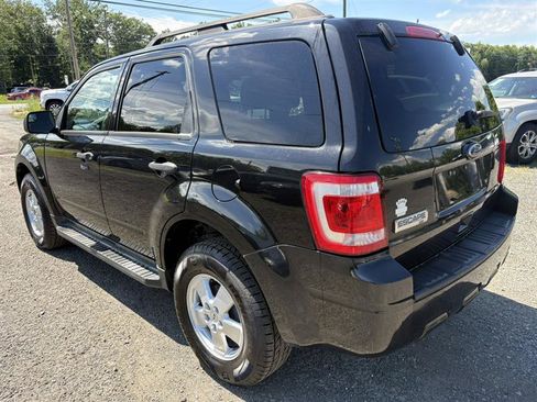 Used 2011 Ford Escape XLT w/ 201A Rapid Spec Order Code AWD/4WD image 3