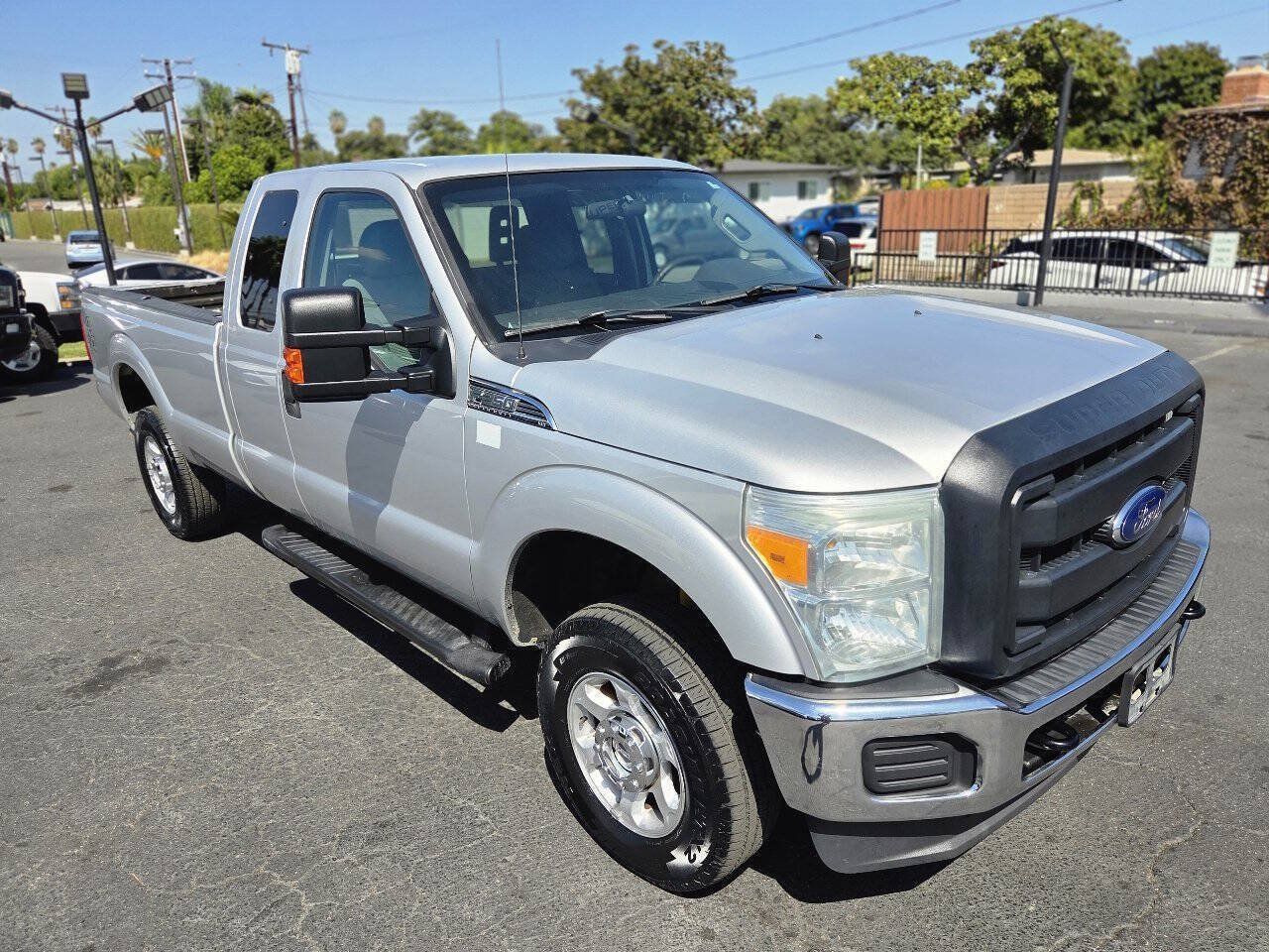 Used 2014 Ford F250 XLT w/ Camper Package AWD/4WD image 24