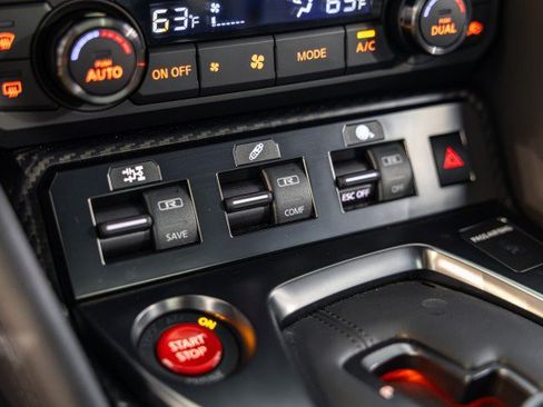 Used 2023 Nissan GT-R Premium w/ Premium Interior Package AWD/4WD image 42