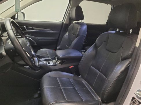 Used 2022 Kia Telluride EX w/ EX Premium Package AWD/4WD image 17