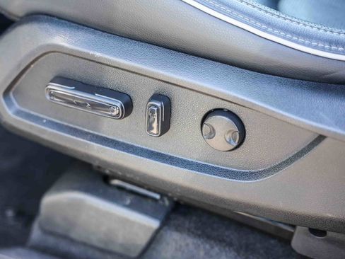 Certified 2023 Honda Pilot Elite image 13