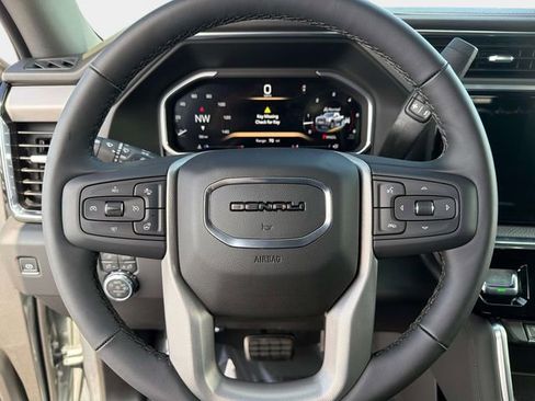 New 2026 GMC Sierra 2500 Denali w/ Denali Reserve Package image 29