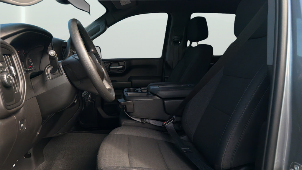 Used 2026 Chevrolet Silverado 1500 Custom RWD image 17