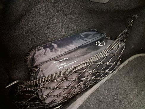 Used 2018 Mercedes-Benz C 300 4MATIC Cabriolet image 40