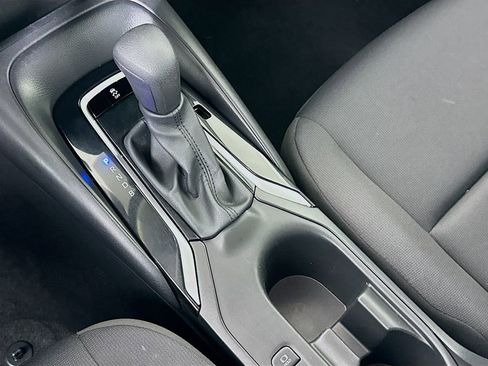 Used 2024 Toyota Corolla LE image 16