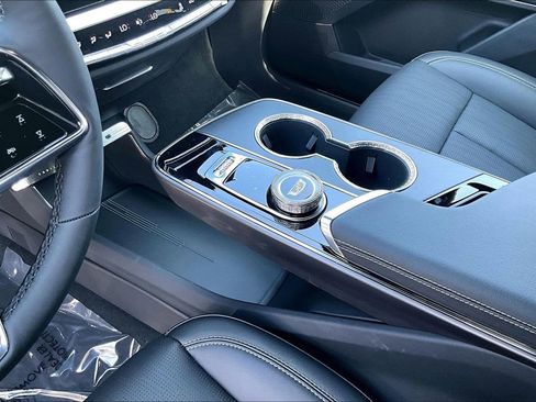 New 2026 Cadillac Lyriq Luxury RWD image 10