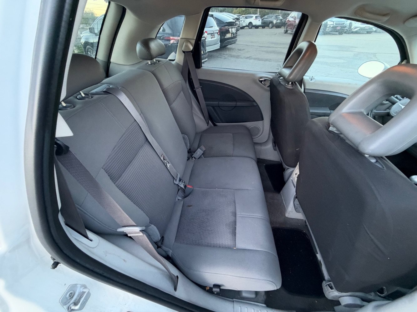 Used 2010 Chrysler PT Cruiser w/ Convenience Group FWD image 17