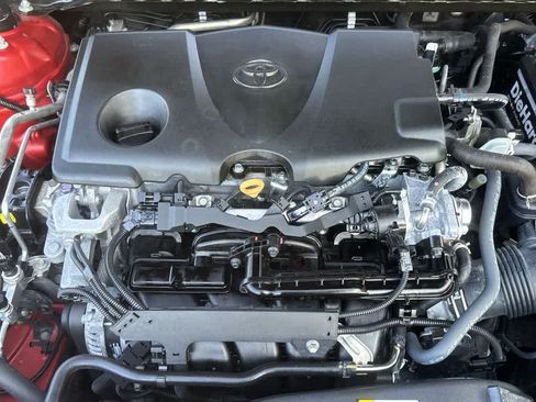 Used 2023 Toyota Camry SE FWD image 12