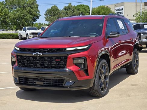 New 2026 Chevrolet Traverse RS FWD image 3