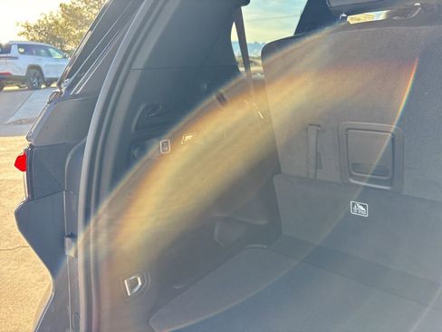 New 2025 Jeep Grand Cherokee L Altitude image 47