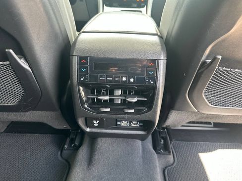 Used 2021 Jeep Grand Cherokee L Summit w/ Advanced Protech Group IV AWD/4WD image 32