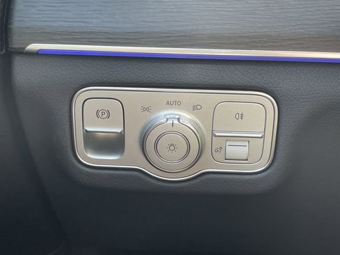 New 2026 Mercedes-Benz GLE 450 4MATIC image 21
