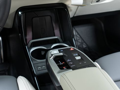 New 2026 BMW X1 xDrive28i w/ Technology Package image 20