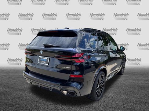 New 2026 BMW X5 xDrive40i w/ M Sport Package AWD/4WD image 11