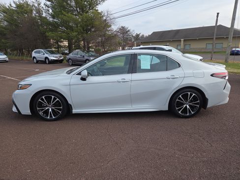 Certified 2022 Toyota Camry XSE image 6