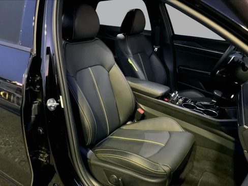 Used 2026 Kia K5 GT w/ GT1 Package FWD image 8