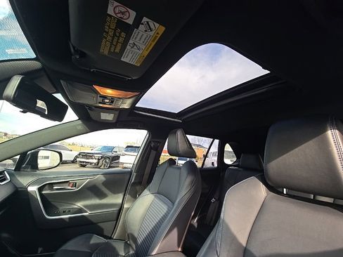 Used 2019 Toyota RAV4 XSE image 14