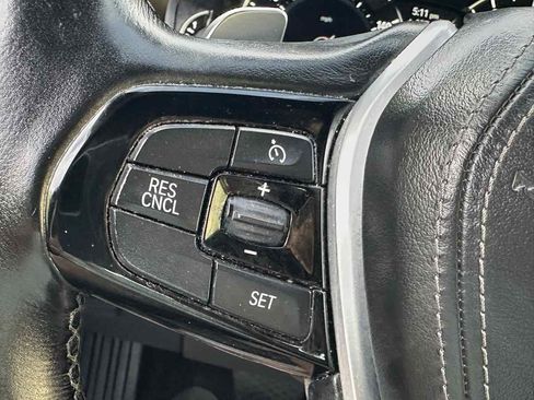 Used 2018 BMW 540i xDrive image 27