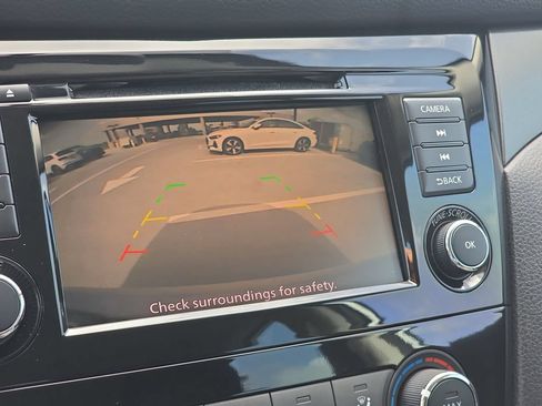 Used 2019 Nissan Rogue Sport S FWD image 22