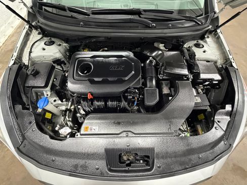 Used 2017 Hyundai Sonata Limited w/ Ultimate Package 04 FWD image 31