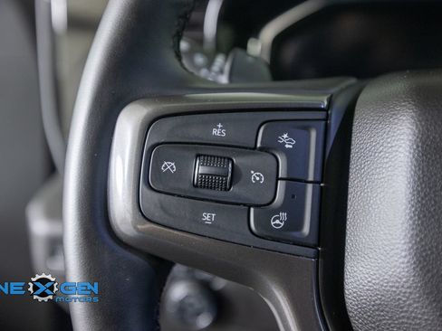 Used 2025 Chevrolet Silverado 1500 ZR2 w/ Technology Package AWD/4WD image 14