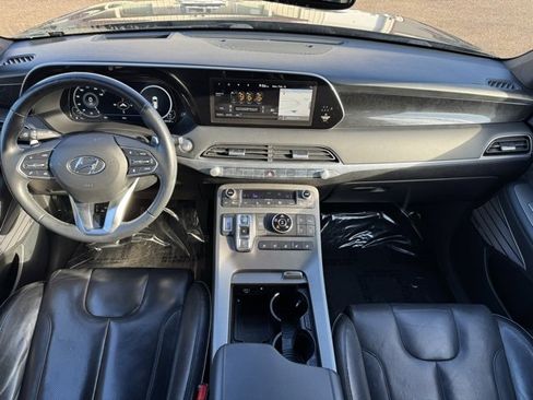 Used 2021 Hyundai Palisade Calligraphy image 18